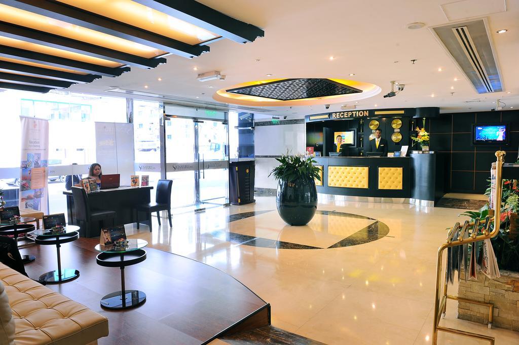 Signature Inn Al Riqqa Dubái Exterior foto