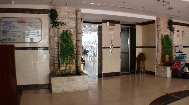 Signature Inn Al Riqqa Dubái Exterior foto