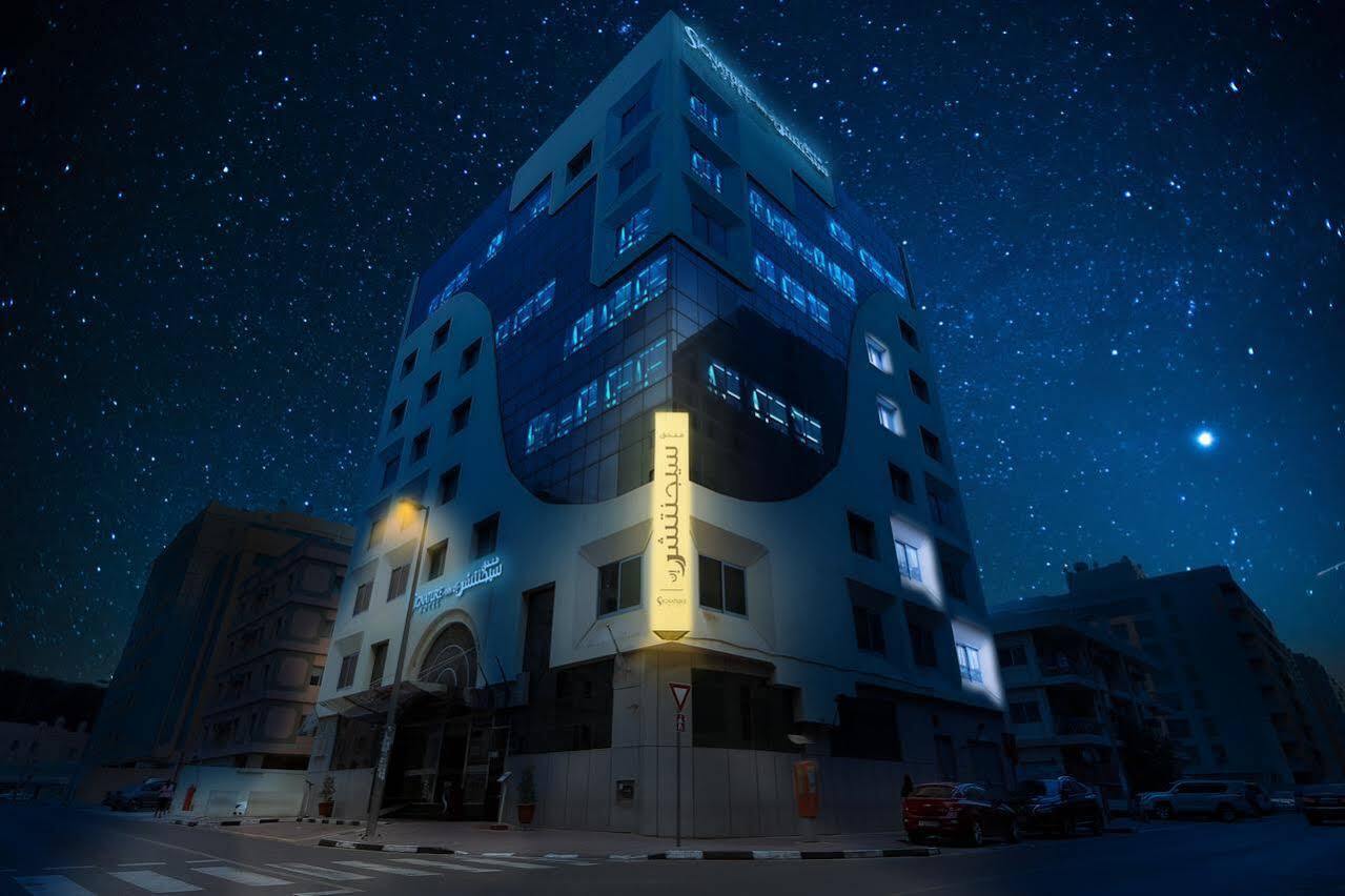 Signature Inn Al Riqqa Dubái Exterior foto